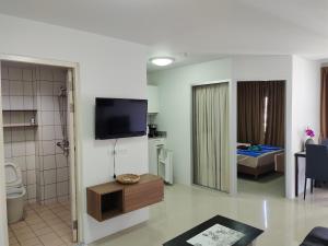 Μια τηλεόραση ή/και κέντρο ψυχαγωγίας στο GrandBeach 2 A52