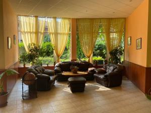 O zonă de relaxare la Pancho Family Hotel