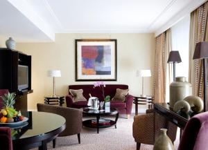 Gallery image of Warwick Paris (Former Warwick Champs-Elysees) in Paris