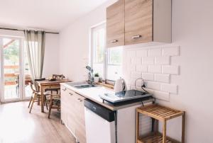 Gallery image of JEZIORAKI Uroczy domek i sauna 400m od jeziora Nowa Jedlanka in Jedlanka Nowa