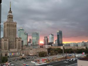 Výhľad na mesto Varšava alebo výhľad na mesto priamo z apartmánu