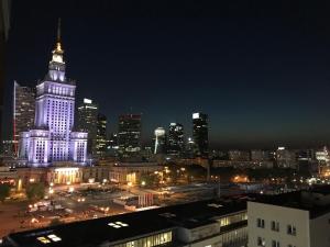 Výhľad na mesto Varšava alebo výhľad na mesto priamo z apartmánu