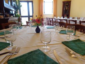 Un restaurante o sitio para comer en La Corte dei Banchetti