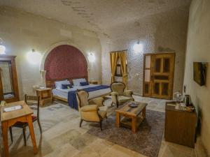 Posezení v ubytování Kalsedon Cave Suites