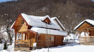 Vikendice Mijajlović 1 a l'hivern