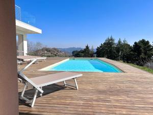 The swimming pool at or close to Villa Olympia Pool Sea View Mountains Lake Nature Sleeps 8 Air Conditioning Wi-Fi