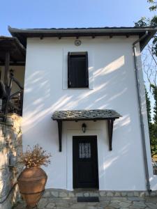 The building in which the holiday home is located