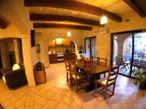 Istumisnurk majutusasutuses Ad Hoc B&B