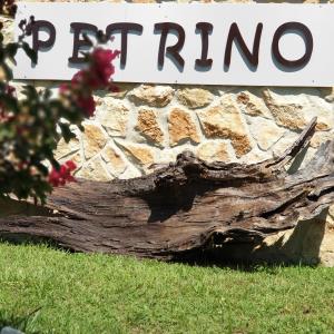 Fotografie z fotogalerie ubytování Petrino Studios v destinaci Keramotí