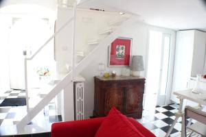 A seating area at Dolce Loft