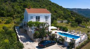 Swimmingpoolen hos eller tæt på Villa Natura