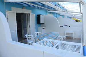 A balcony or terrace at Ponza Holiday Homes - Cala Feola