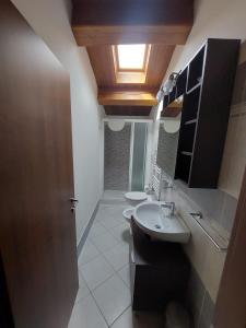 Phòng tắm tại Il Piccolo Granaio