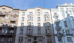 Budova, v ktorej sa apartmán nachádza