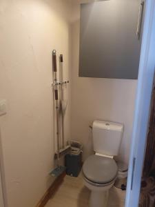 Ένα μπάνιο στο Bienvenue chez les ch'oups 50m2 terrasse 30m2