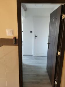 Fotografia z galérie ubytovania Apartament Pod Radiostacją -Gliwice Tarnogórska, parking free, klimatyzacja v destinácii Gliwice