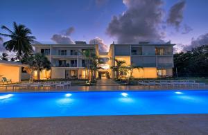 Πισίνα στο ή κοντά στο Amazing ocean view apartment with grand pool