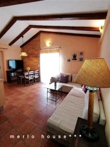 Posedenie v ubytovaní Merlo House Dol Hvar + 37 fotografií