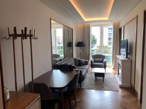 Gallery image of Porto Montenegro Luxury 1 Bedroom Apartment in Tivat