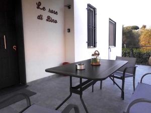 A balcony or terrace at Le rose di Bino