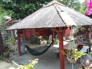 Sodas prie apgyvendinimo įstaigos Nazri Nipah Camp Pangkor