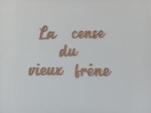 Foto dalla galleria di La cense du vieux frêne a Sainte-Ode
