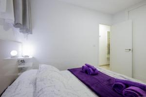 Posteľ alebo postele v izbe v ubytovaní Las Americas Acapulco Costa Adeje