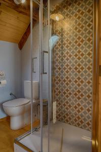 Ein Badezimmer in der Unterkunft Saplan Real Estate VILAMOS