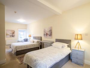 Letto o letti in una camera di The Convent Leenane