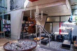 A seating area at "Quality Hosts Arlberg" Hotel Lux Alpinae