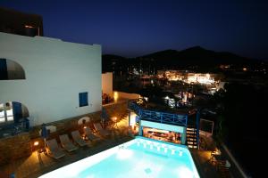 Πισίνα στο ή κοντά στο Poseidon Hotel 