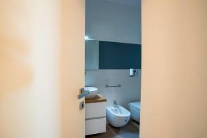 Ένα μπάνιο στο I Giardini di Athena- Athena Resort