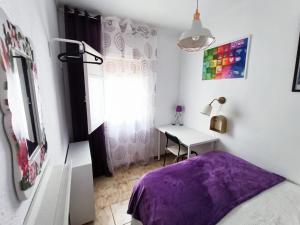Posteľ alebo postele v izbe v ubytovaní Hawaii Fira Barcelona