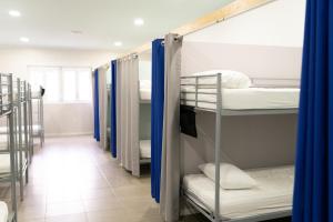 Gallery image of Albergue Barullo - Cubículos - Literas - Habitaciones in Sarria