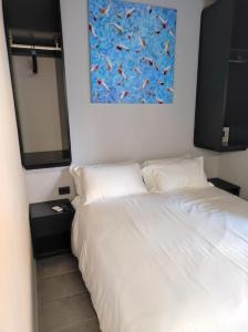 Cama o camas de una habitación en Rock n Rome - Piazza di Spagna - Via del Babuino