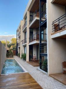 Πισίνα στο ή κοντά στο La Veleta luxury condos