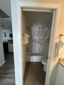 Koupelna v ubytování GetAways at Havasu Dunes Resort