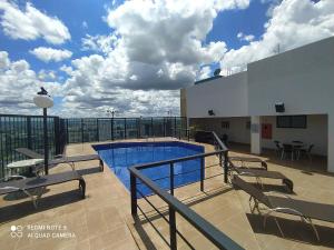 The swimming pool at or close to Quartos em alto-padrão LETs IDEA