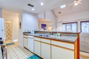 Gallery image of Club Villas 220-C in Sunset Beach +19 photos