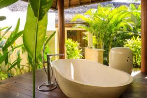 Zahrada ubytování Chanteak Bali - Teak House 2