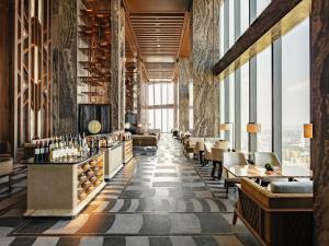 Posezení v ubytování Shangri-La Nanning - The tallest hotel worldwide in Shangri-La Group