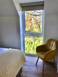 Uma cama ou camas num quarto em West Cork Escape