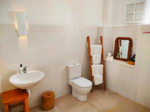 Un baño de Eole Tarifa Rooms