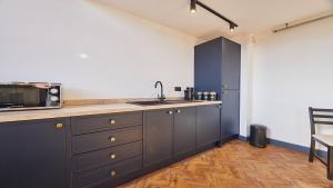 Kuchyň nebo kuchyňský kout v ubytování No 4 at Simpson Street Apartments Sunderland + 16 fotografií