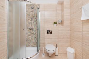 Koupelna v ubytování Villa 4 Pory Roku by Noclegi Renters