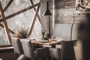 Χώρος καθιστικού στο Boutique Hotel und Chalets Bergwiesenglück