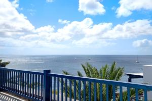 A general sea view or a sea view taken from A villát