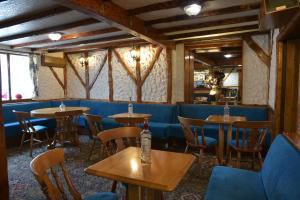 Gallery image of Dinorben Arms Hotel in Amlwch