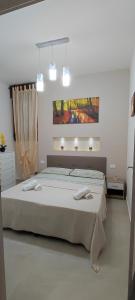 ガリポリにあるDeniseのベッドルーム1室(ベッド1台、タオル2枚付)