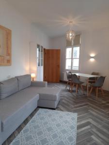 Posezení v ubytování Ferienwohnung Langenberg Altstadt WiFi Netflix